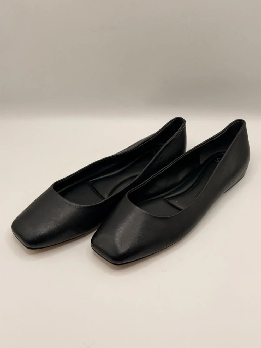 Franco Sarto Flxamaya Women's Black Leather Flexable Flat Sz 6.5